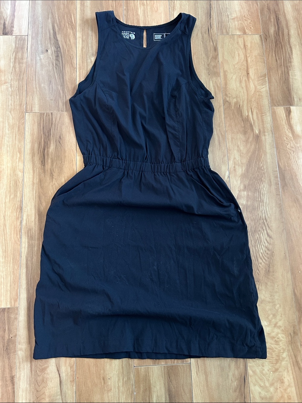 Mountain Hardwear dynama dress size xs